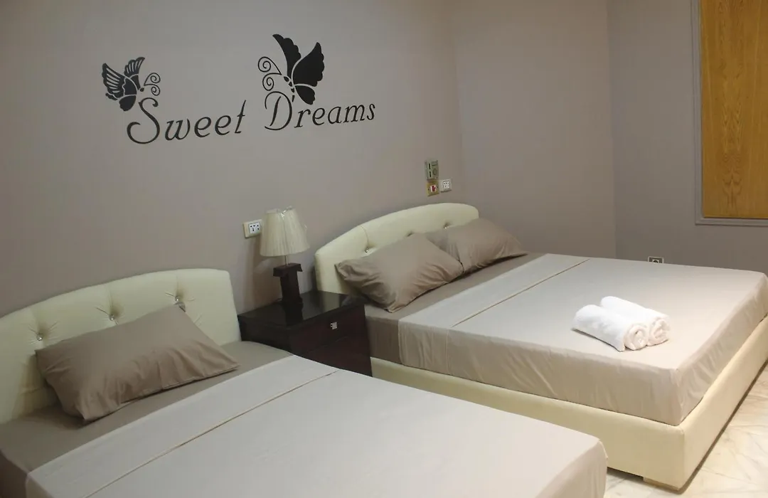 Tahrir Square Hostel-1